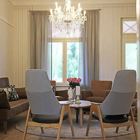 Savonlinnan Kansanopisto - Wanha Pappila *