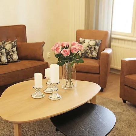 Hostel Savonlinnan Kansanopisto - Wanha Pappila *