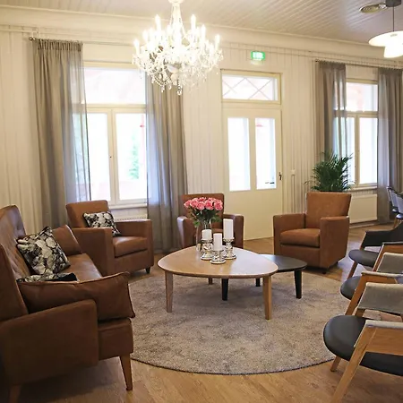 Savonlinnan Kansanopisto - Wanha Pappila